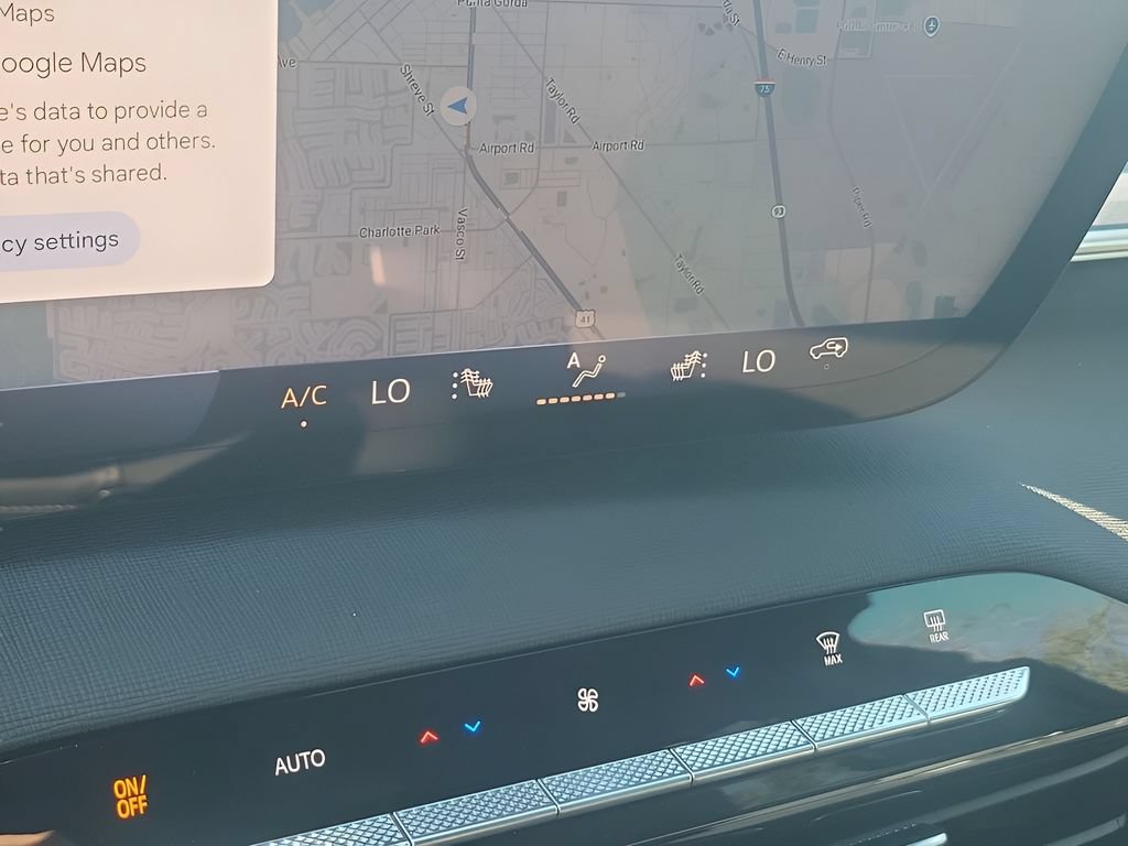 New 2026 Buick Enclave Sport Touring w/ Super Cruise Package FWD image 34