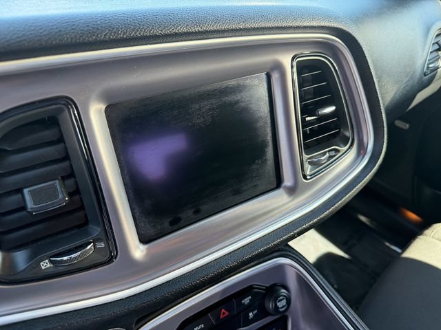 Used 2019 Dodge Challenger SXT RWD image 22