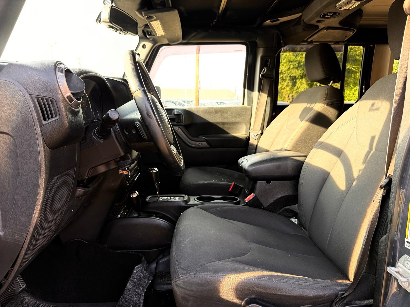 Used 2018 Jeep Wrangler Unlimited Sport S AWD/4WD image 8