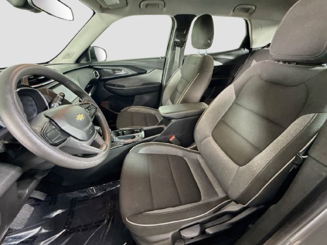 Used 2023 Chevrolet TrailBlazer LS FWD image 20