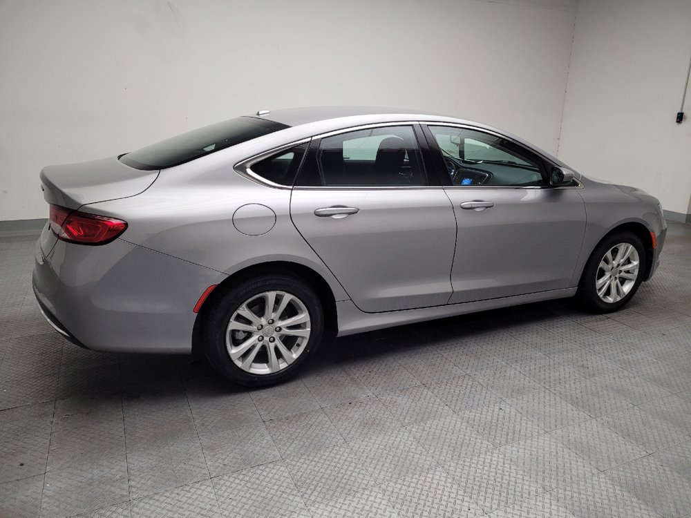 Used 2015 Chrysler 200 Limited w/ Convenience Group FWD image 10