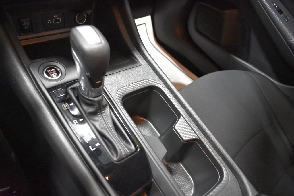 Used 2025 Nissan Sentra S image 17