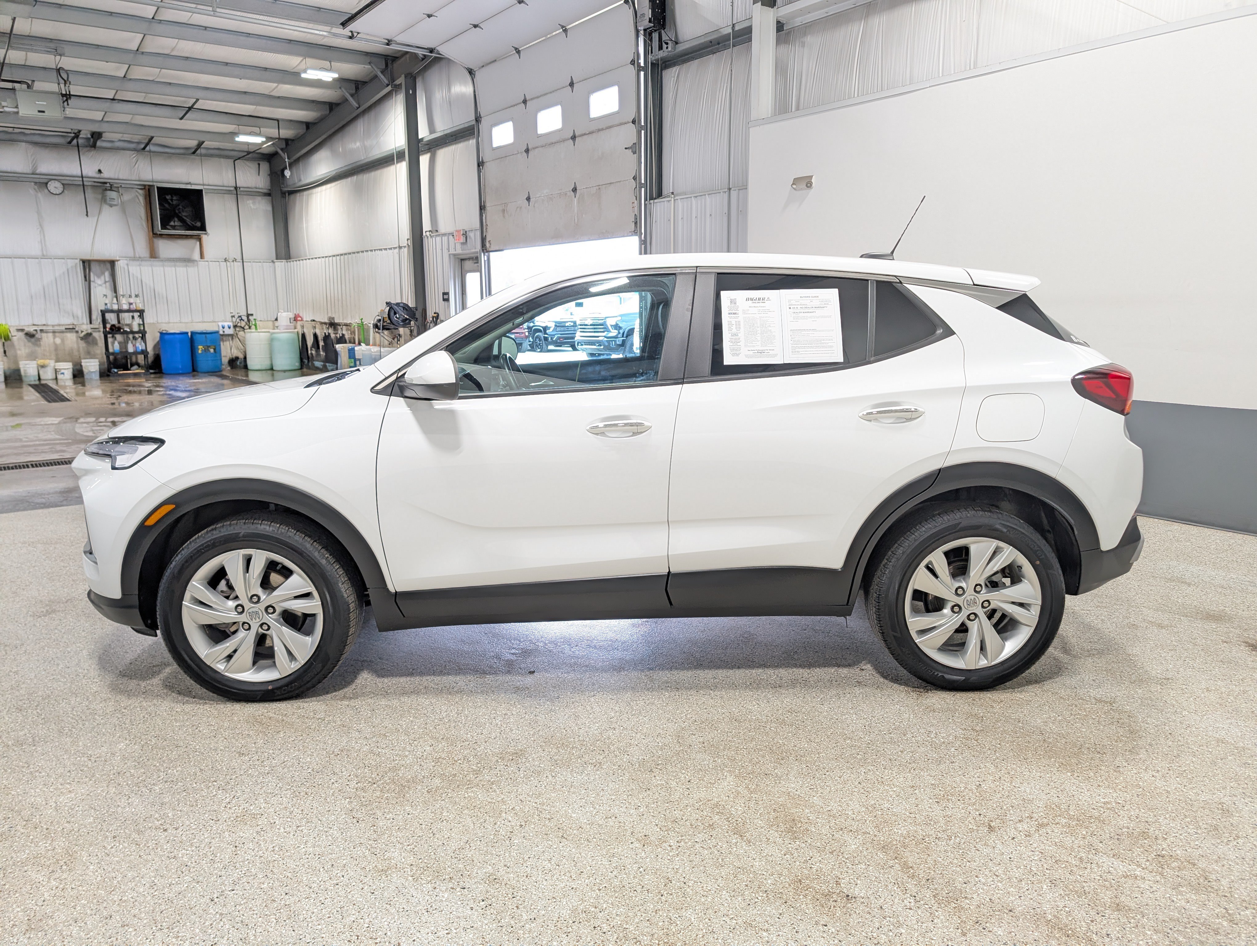 Used 2020 Buick Enclave Avenir w/ Avenir Technology Package AWD/4WD image 6