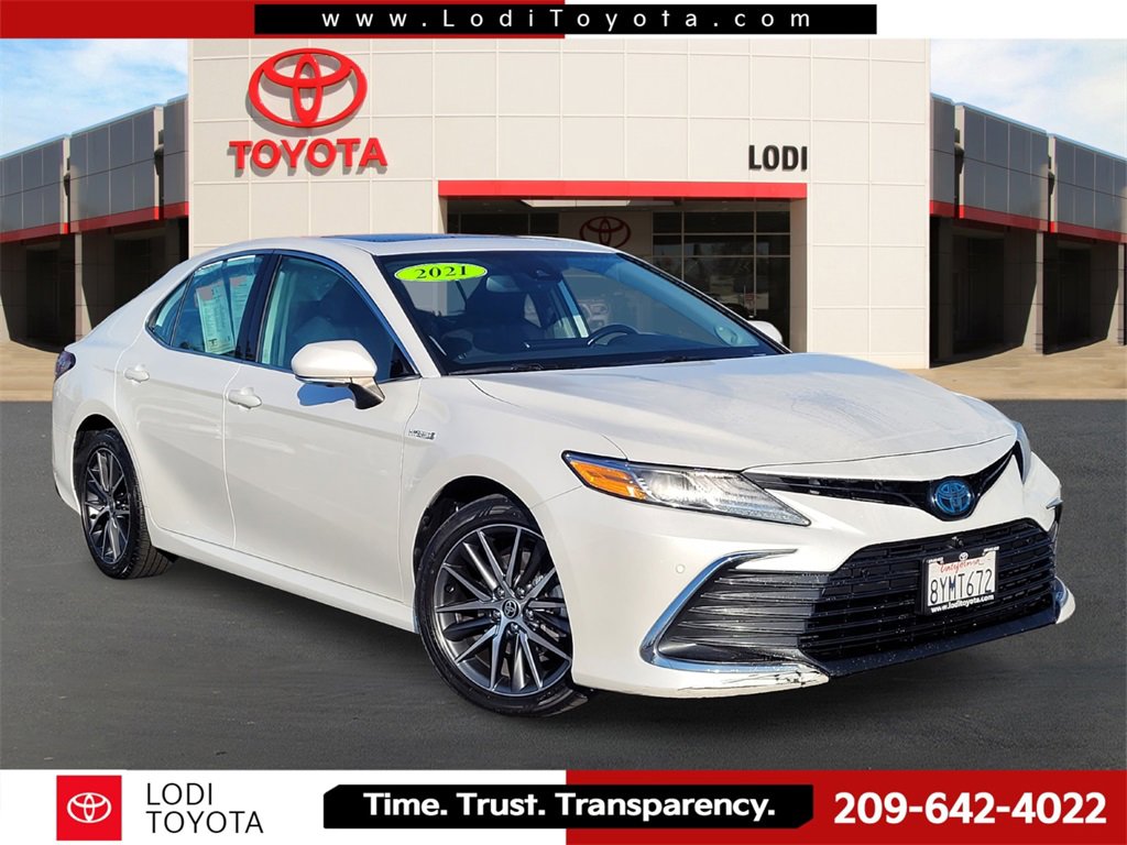 Used 2021 Toyota Camry XLE