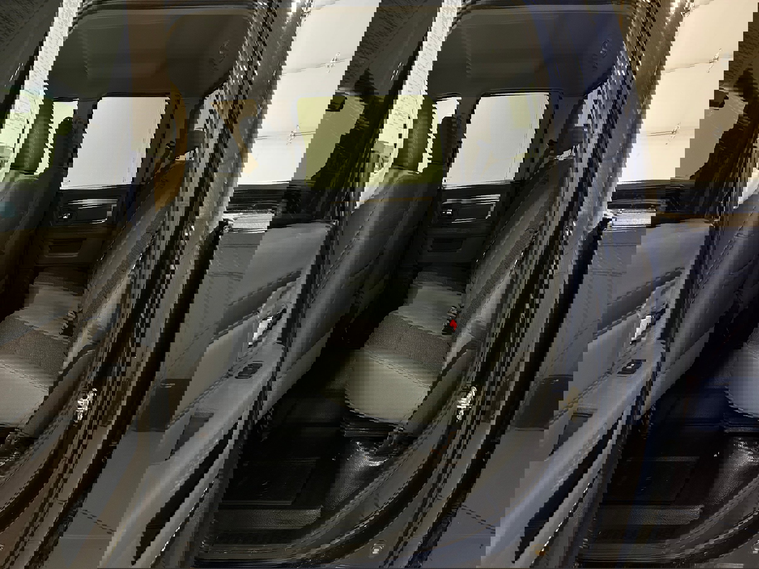 Used 2018 RAM 2500 SLT w/ Snow Chief Group image 27