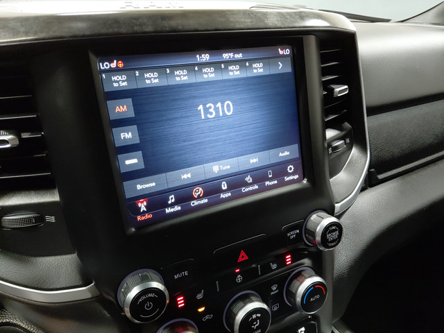 Used 2019 RAM 1500 Big Horn AWD/4WD image 34