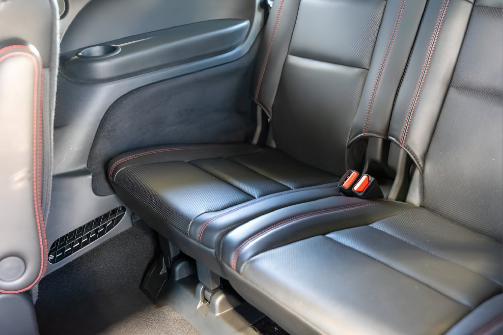 Used 2023 Dodge Durango GT AWD/4WD image 59