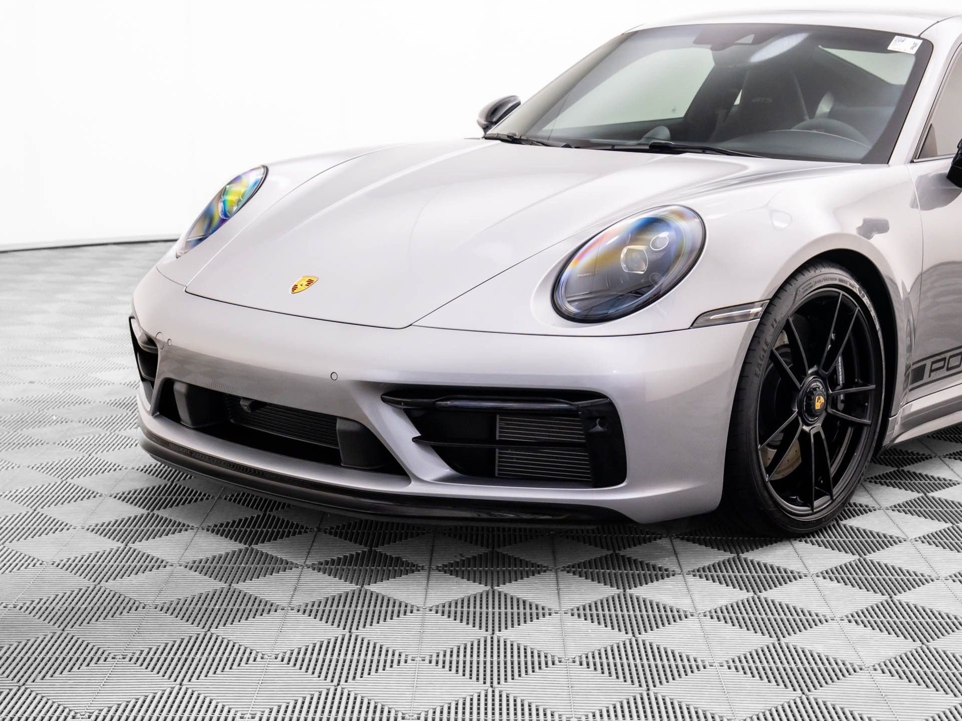 Certified 2024 Porsche 911 Carrera GTS image 37