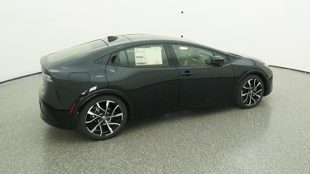 New 2026 Toyota Prius Plug-In Hybrid FWD image 24