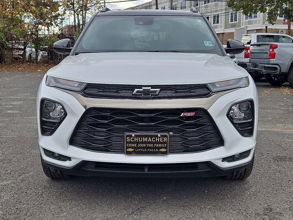 Used 2023 Chevrolet TrailBlazer RS w/ Convenience Package image 2