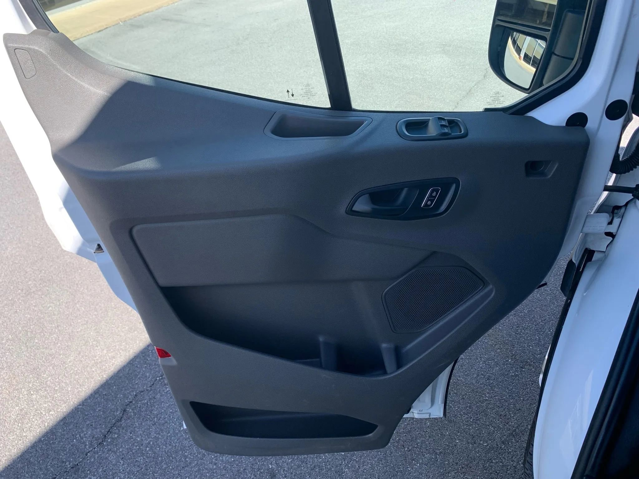 Used 2024 Ford Transit 250 148 High Roof Extended AWD image 8