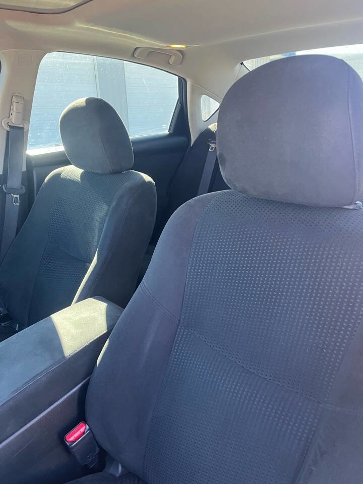 Used 2014 Nissan Altima 2.5 SV w/ Convenience Package image 30