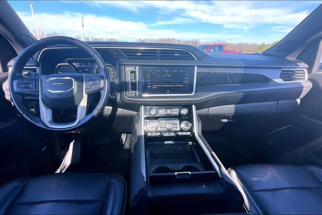 Used 2021 GMC Yukon XL Denali w/ Denali Ultimate Package image 7