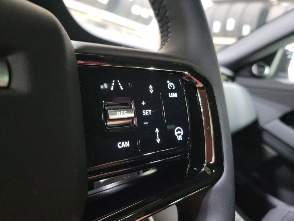 New 2026 Land Rover Range Rover Evoque S image 16