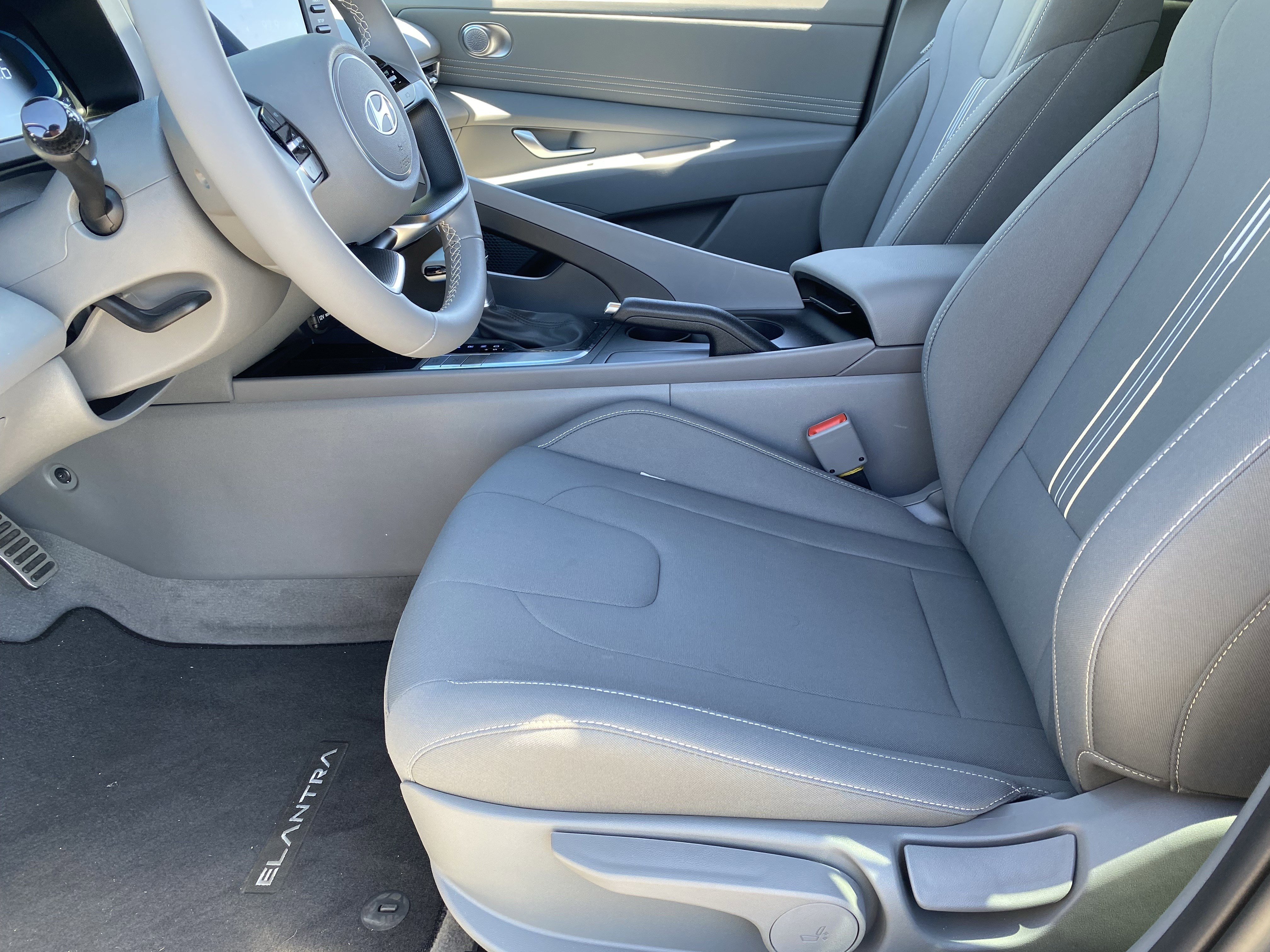 Certified 2026 Hyundai Elantra Sport image 16