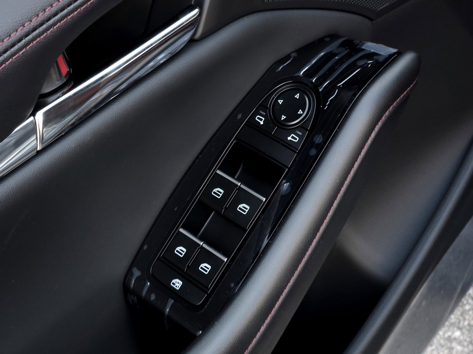 Used 2025 MAZDA MAZDA3 Carbon image 25