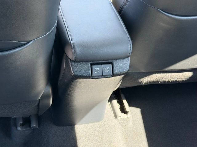 Certified 2022 Toyota Prius AWD image 21