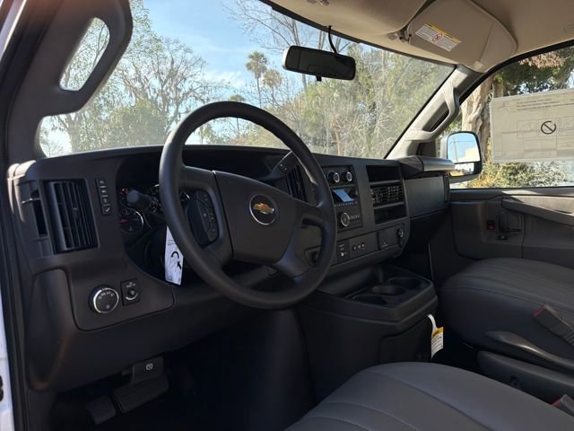 New 2025 Chevrolet Express 2500 Work Van 3D Extended Cargo Van w/ Driver Convenience Package RWD image 21