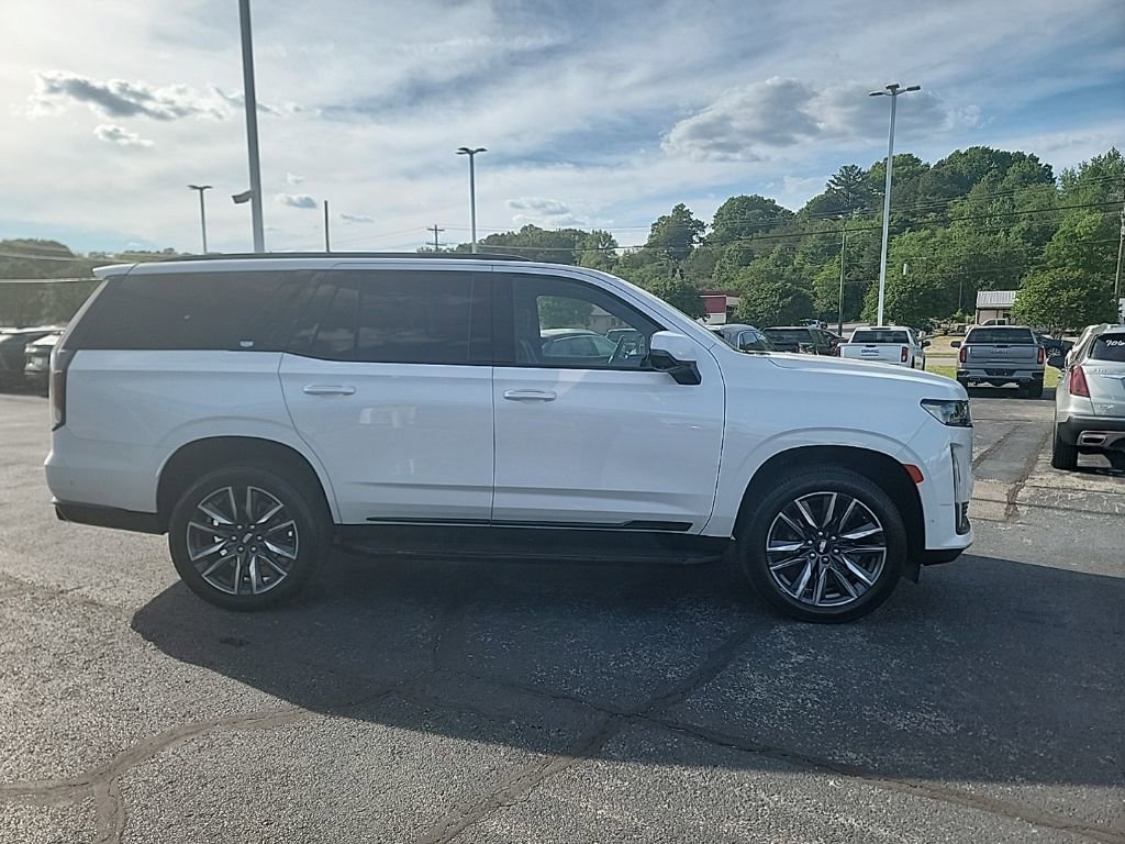 Used 2021 Cadillac Escalade Sport w/ Driver Assist Tech Package image 5