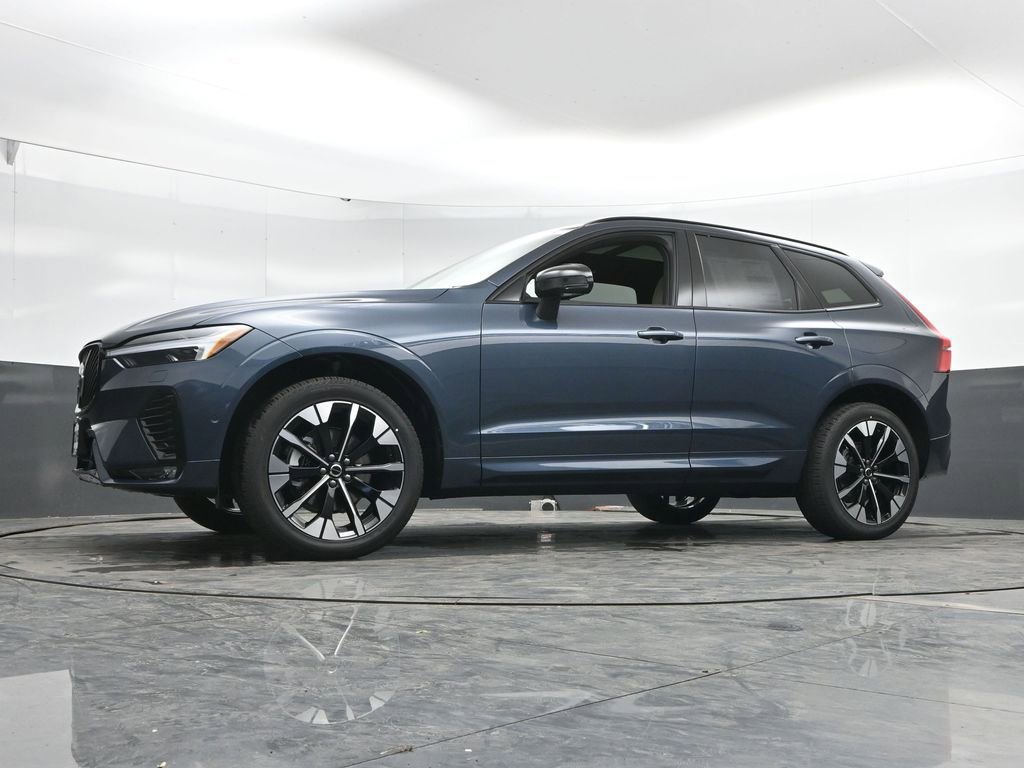 New 2026 Volvo XC60 B5 Plus w/ Climate Package AWD/4WD image 39