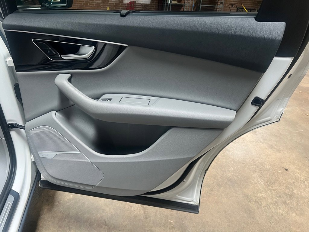 Used 2018 Audi Q7 3.0T Prestige image 27