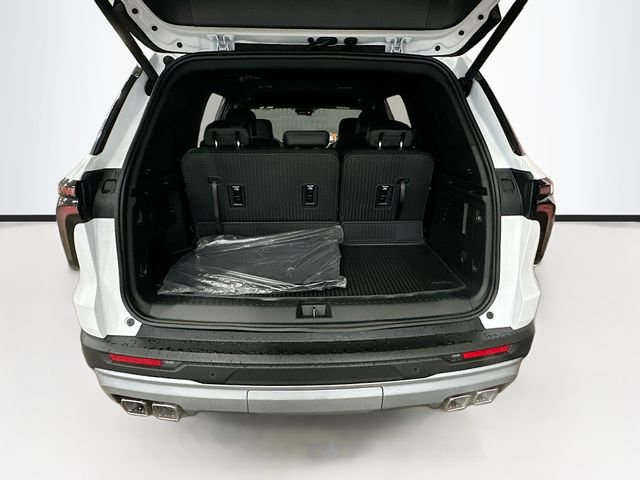 New 2026 Chevrolet Traverse LT w/ LPO, Floor Liner Package image 28