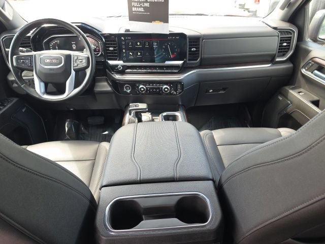 Used 2023 GMC Sierra 1500 SLT w/ SLT Premium Package AWD/4WD image 12