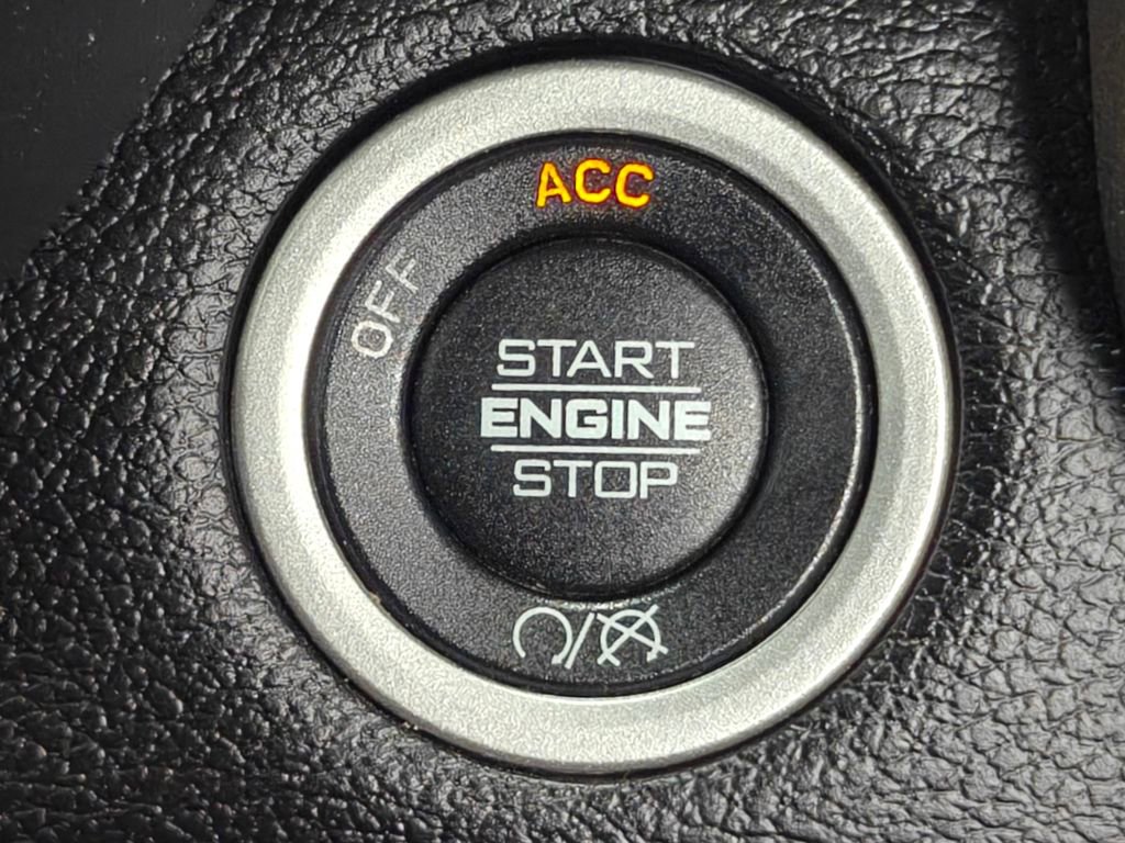 Used 2024 RAM 2500 Laramie image 15