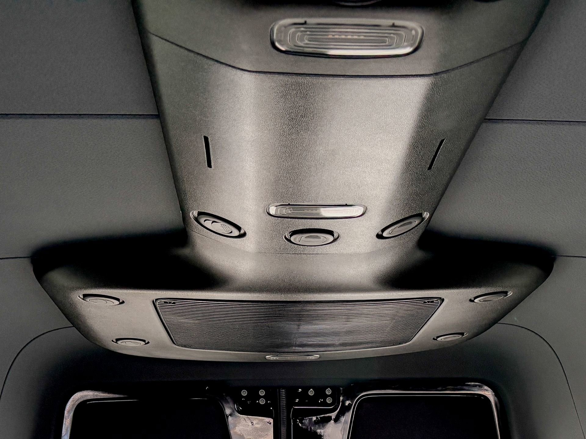 Used 2024 Mercedes-Benz Sprinter 2500 image 34