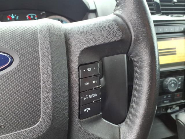 Used 2010 Ford Escape Limited image 15