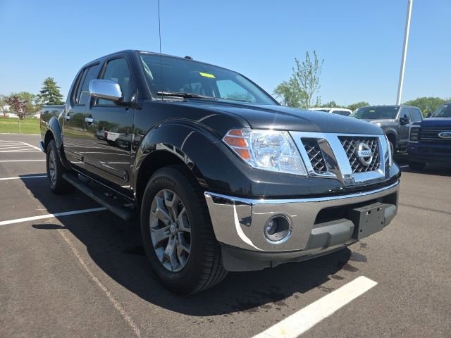 Used 2019 Nissan Frontier SL RWD image 1