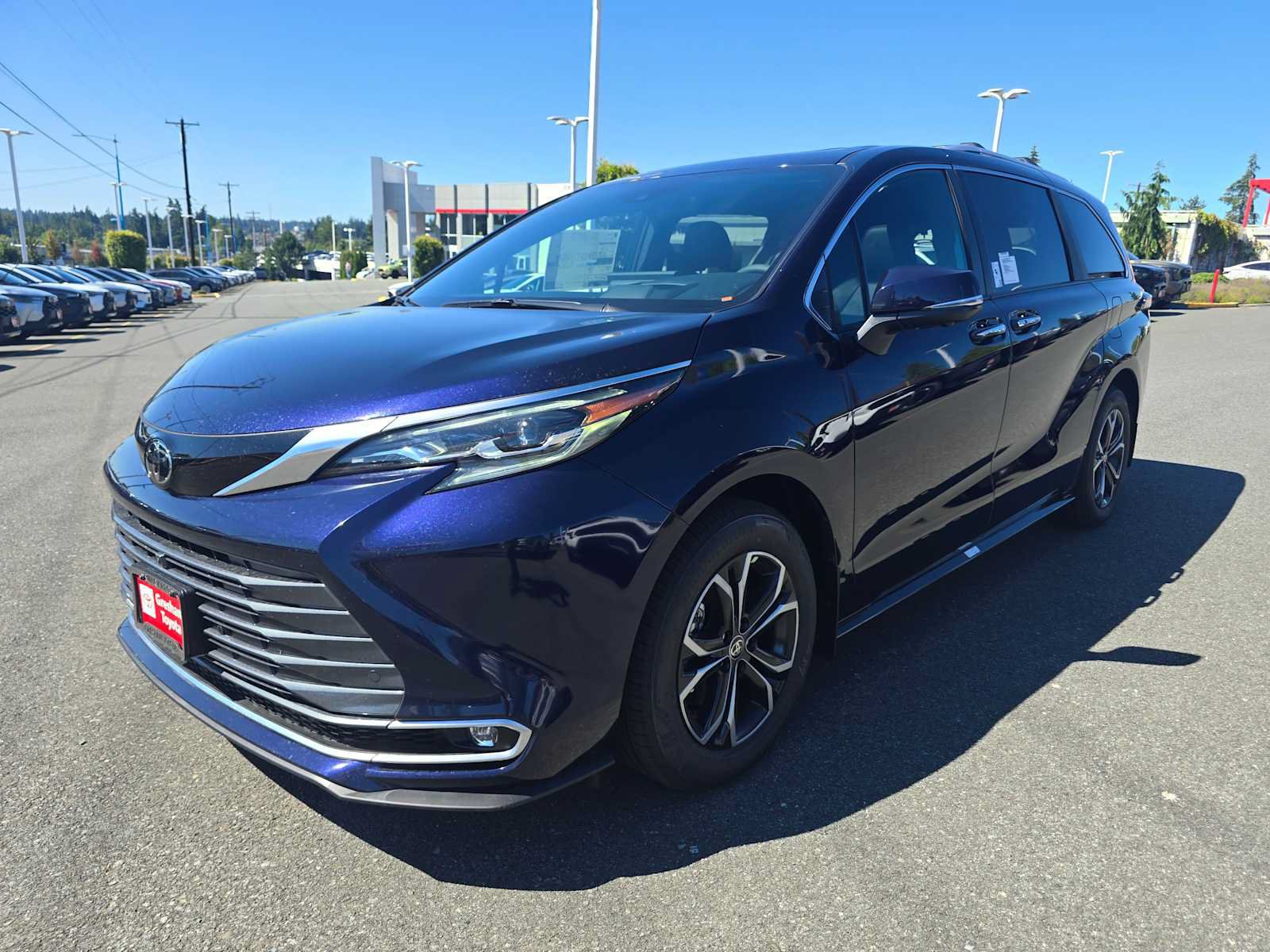 New 2026 Toyota Sienna Platinum AWD/4WD image 7