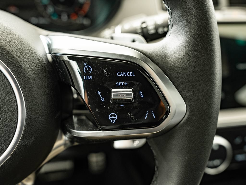 Certified 2024 Jaguar E-PACE R-Dynamic SE AWD/4WD image 26