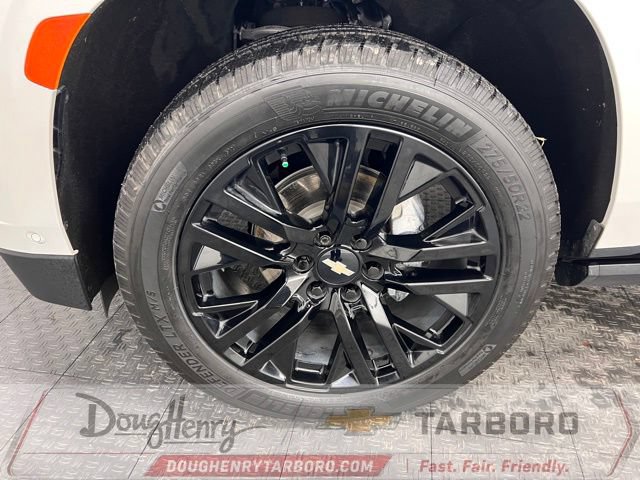 Used 2024 Chevrolet Suburban High Country w/ Advanced Technology Package AWD/4WD image 26
