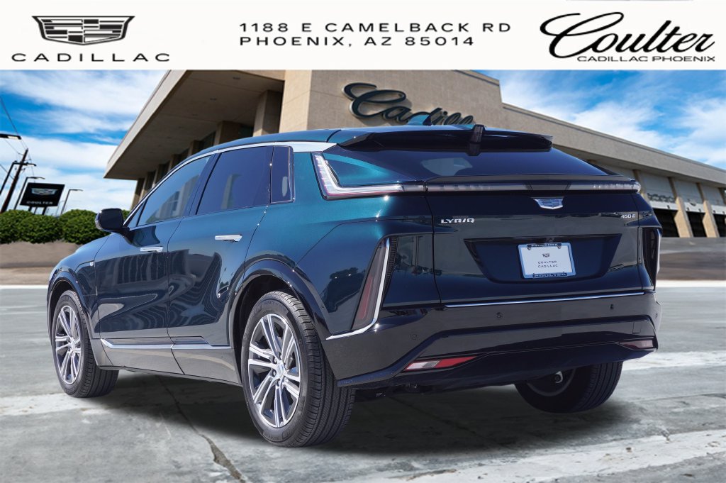 Certified 2024 Cadillac Lyriq Luxury RWD image 3