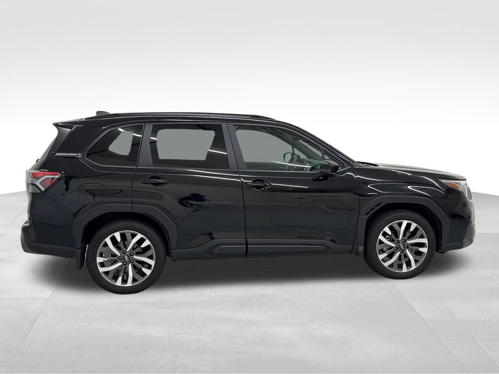 Used 2026 Subaru Forester Touring AWD/4WD image 7