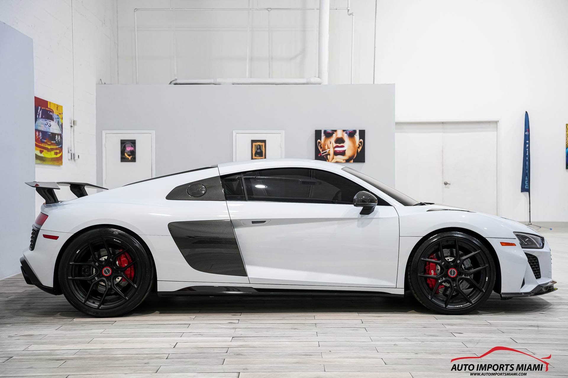 Used 2020 Audi R8 V10 w/ Carbon Exterior Package image 36