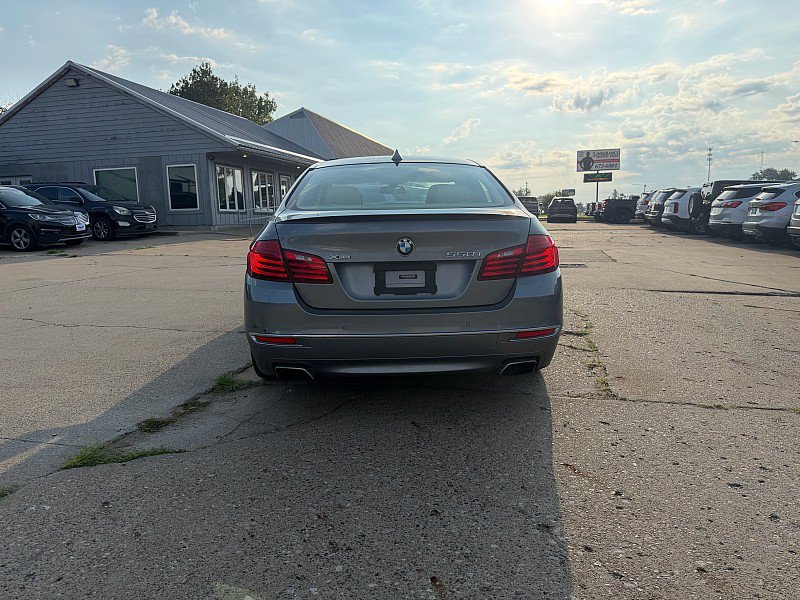 Used 2014 BMW 550i xDrive Sedan AWD/4WD image 5