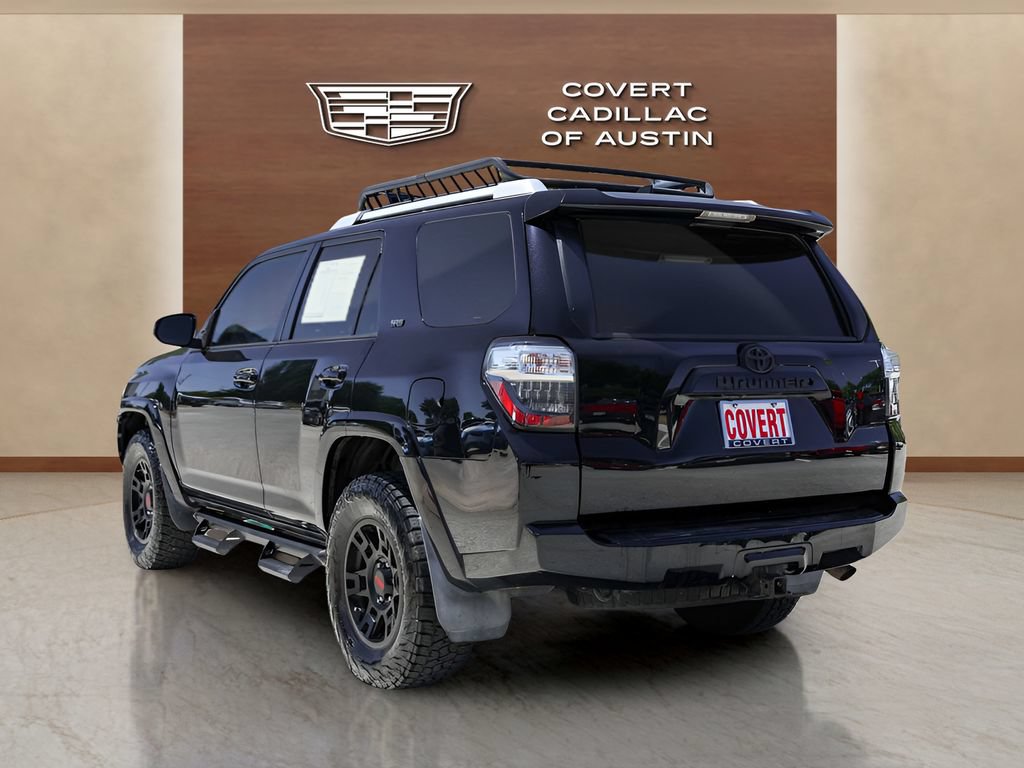 Used 2016 Toyota 4Runner SR5 AWD/4WD image 3