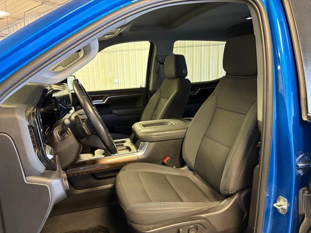 Used 2022 Chevrolet Silverado 1500 LT w/ Z71 Off-Road Package image 21