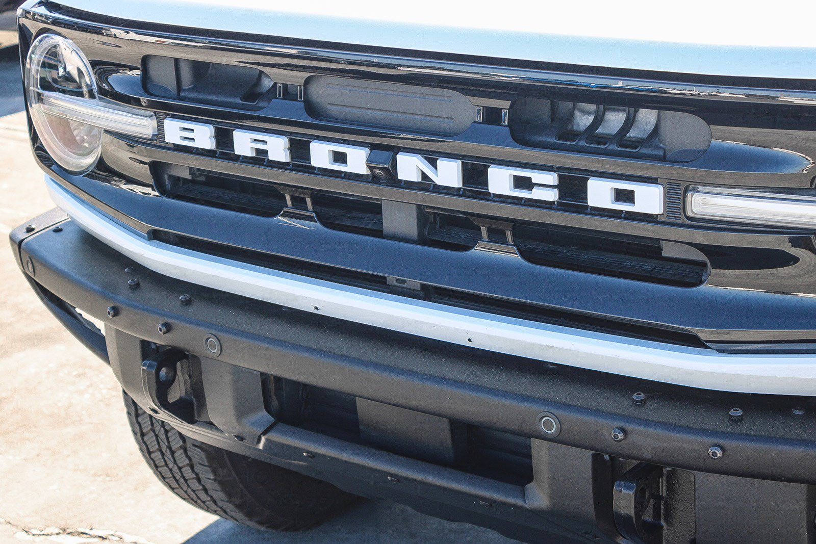 Used 2022 Ford Bronco Outer Banks w/ Sasquatch Package image 6