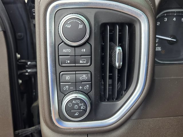 Used 2019 GMC Sierra 1500 SLT w/ SLT Premium Package AWD/4WD image 27