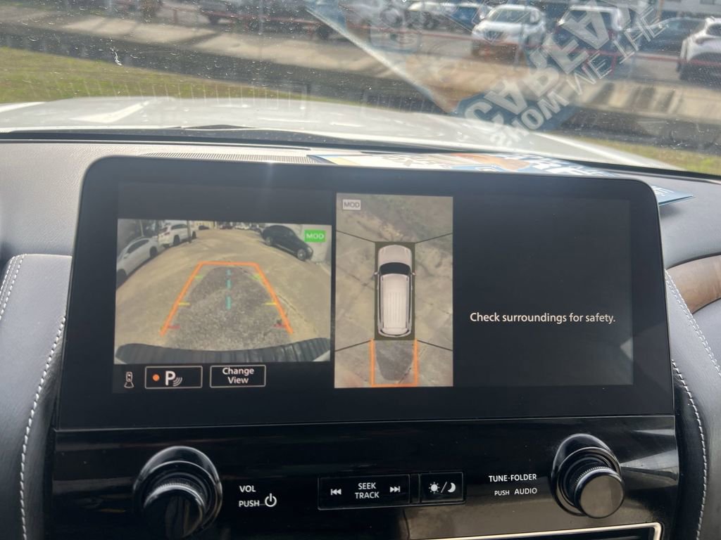 Used 2021 Nissan Armada SL image 20