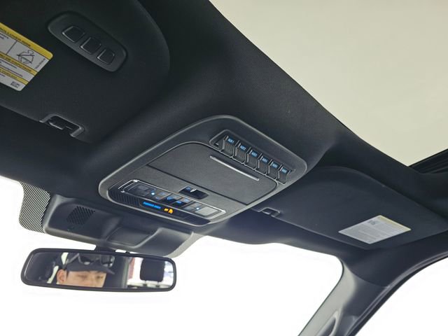 Certified 2022 Ford F150 Raptor w/ Equipment Group 801A High image 33