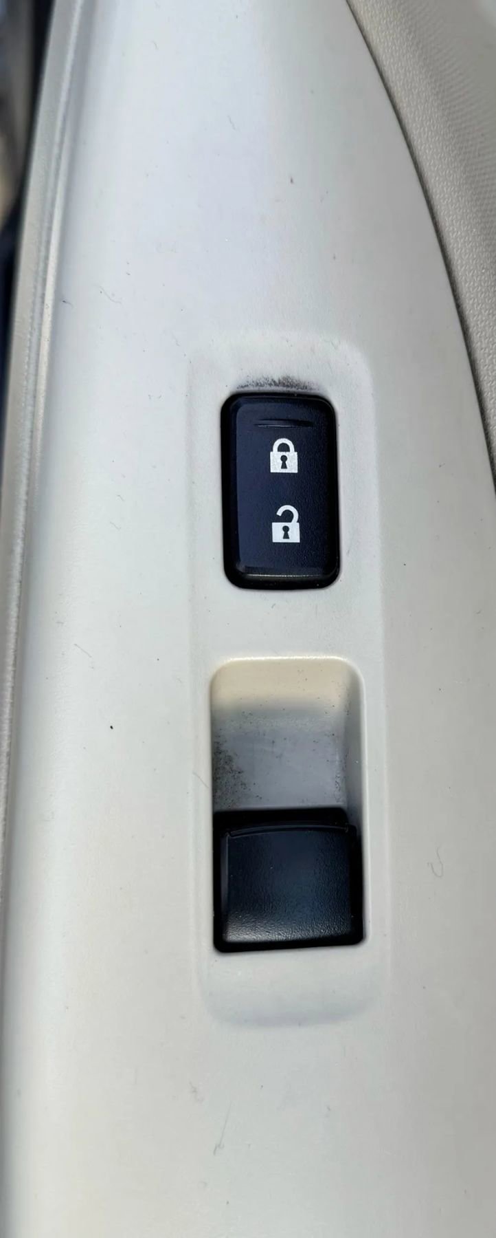 Used 2019 Mitsubishi Mirage G4 ES image 32