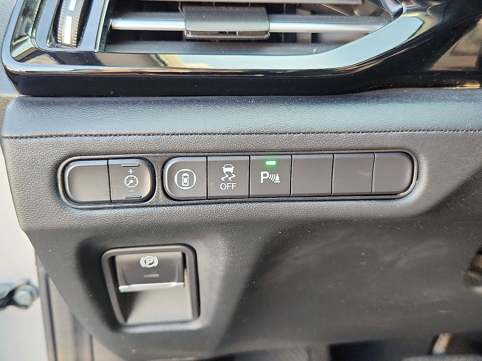 Used 2024 Acura MDX SH-AWD w/ Technology Package image 22