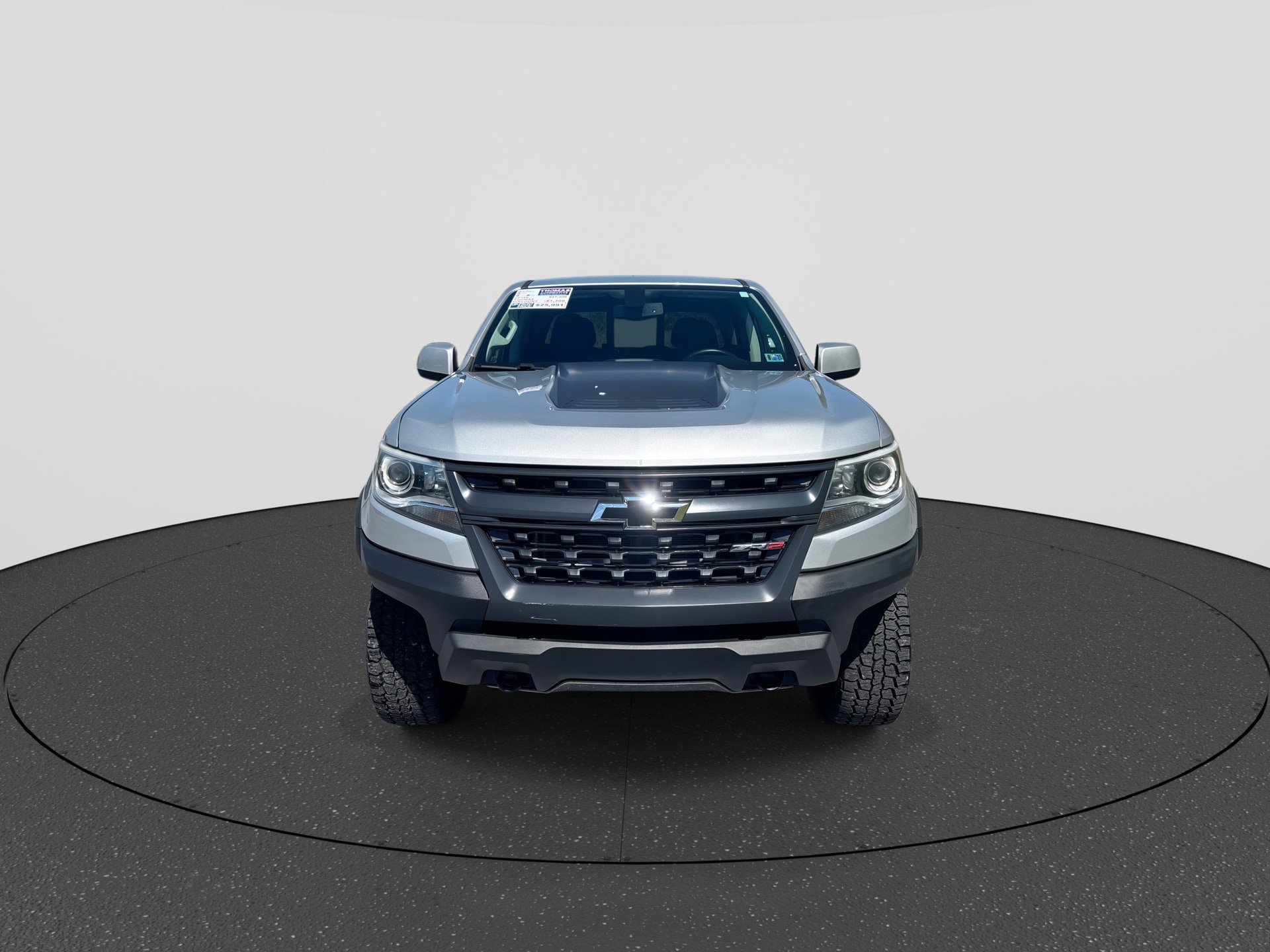 Used 2018 Chevrolet Colorado ZR2 AWD/4WD image 3