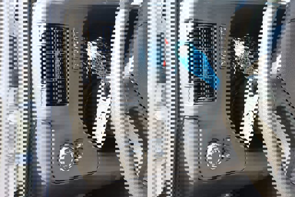 New 2025 GMC Savana 2500 w/ Driver Convenience Package image 9