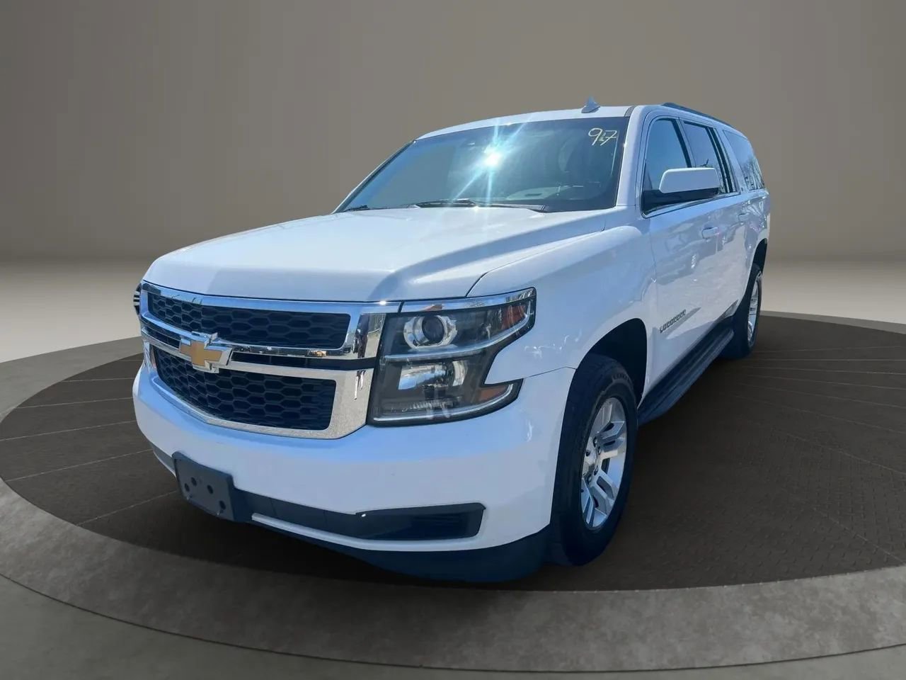 Used 2019 Chevrolet Suburban LT AWD/4WD image 1