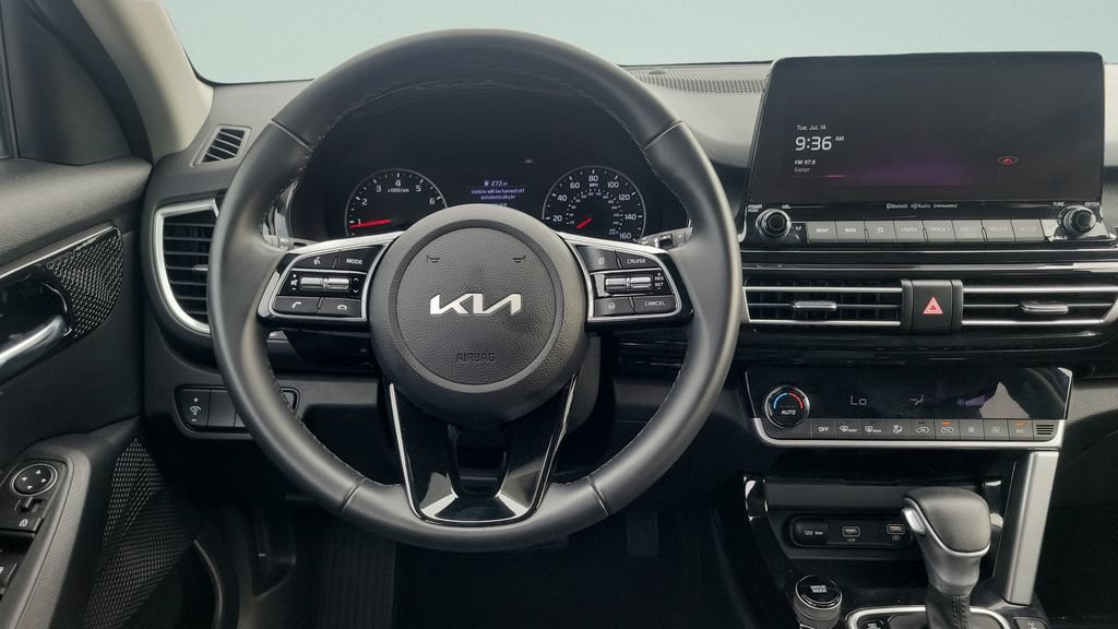 Used 2023 Kia Seltos EX AWD/4WD image 11